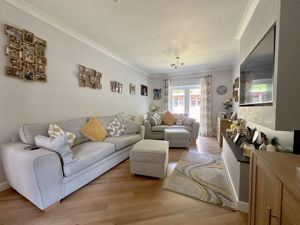 Lounge- click for photo gallery